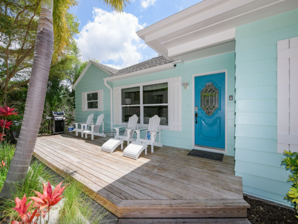 Three Bedroom Lido Key Vacation Home Sleeps Eight Guests